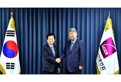 정동영 통일부장관 <b class="sch_word">한교총</b> 내방, 남북 대화 재개와 민간교류 활성화 협력 논의