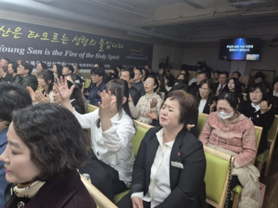 순복음영산신학원, 찬양집회와 밤샘 철야기도회로 영성훈련 박차