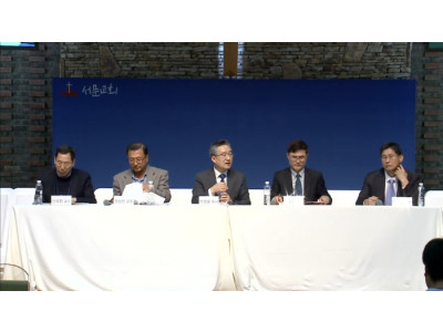 “무신론 시대에 왜 기독교의 하나님인가?”