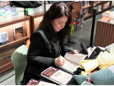 (주)드호 이희진 대표, ‘나는 아이를 키우며 회사를 키웠다’ 신간 출간 기념 사인회 개최