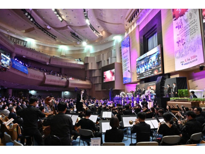 「소강석 목사의 영혼 아포리즘」 “빛의 연대기”